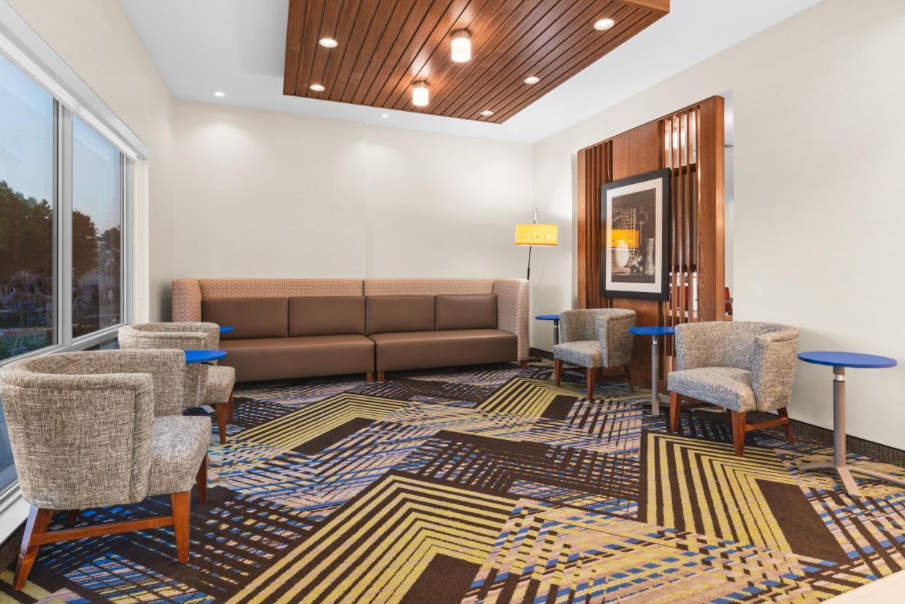 Holiday Inn Express & Suites - Suisun City By Ihg Eksteriør billede