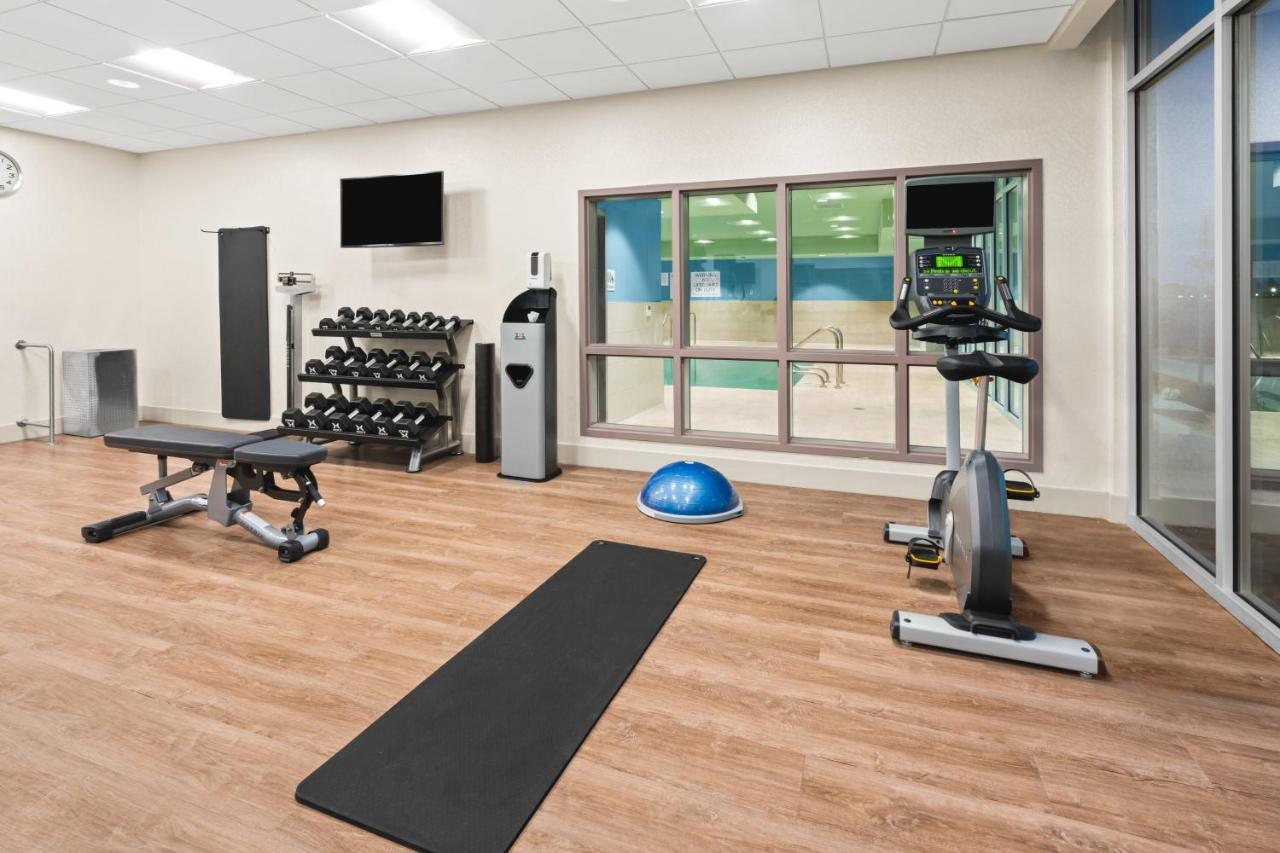 Holiday Inn Express & Suites - Suisun City By Ihg Eksteriør billede