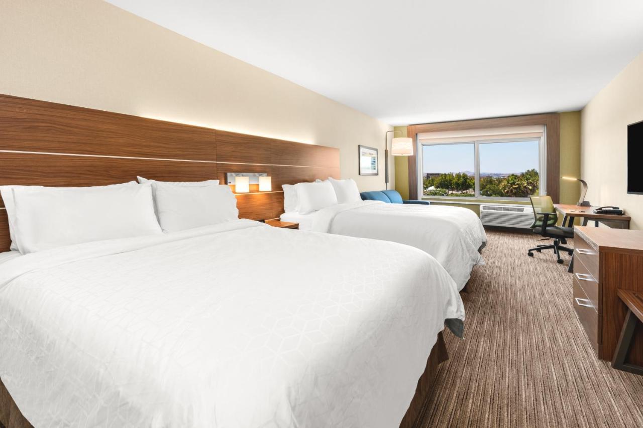 Holiday Inn Express & Suites - Suisun City By Ihg Eksteriør billede