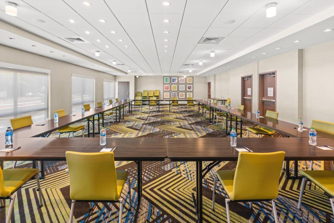 Holiday Inn Express & Suites - Suisun City By Ihg Eksteriør billede